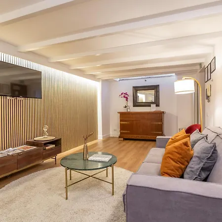 Daplace - Iris Apartment *